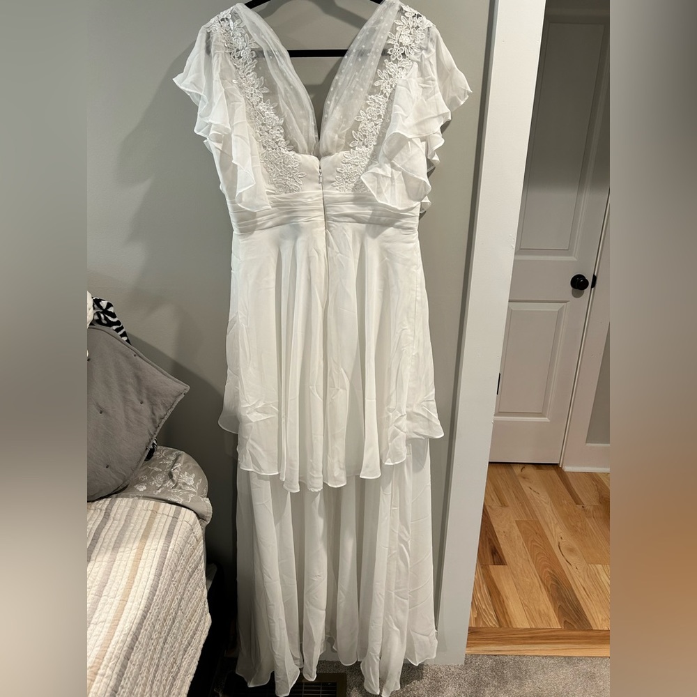A-Line/Princess Chiffon V-neck Ruched Short Sleeves Floor-Length Wedding dress - Picture 5 of 9